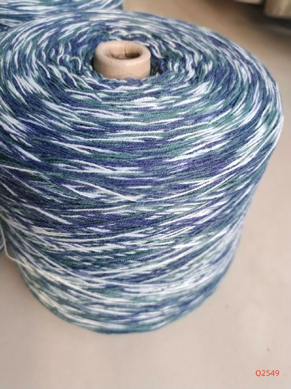 21支合股Q2549段染紗 21支合股Q2549段染紗